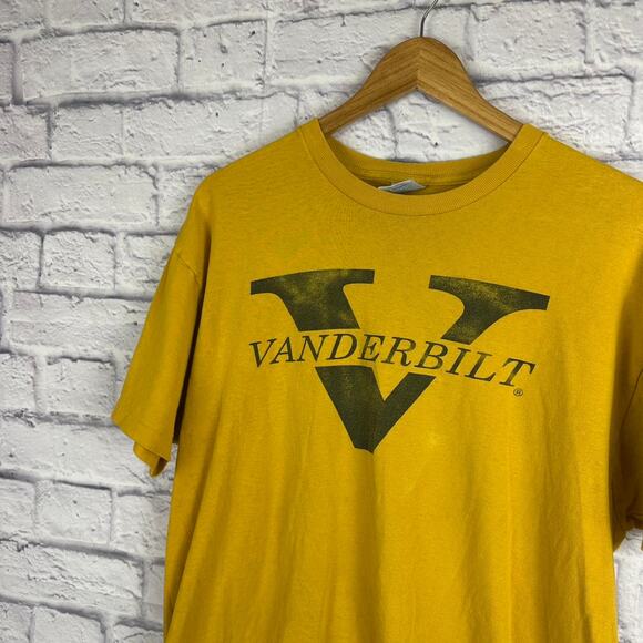 Vintage 90s Vanderbilt University t-shirt - Picture 2 of 3